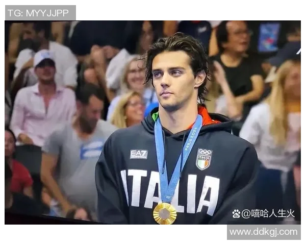 足球明星近视眼镜的魅力与时尚如何影响年轻人的选择与追随